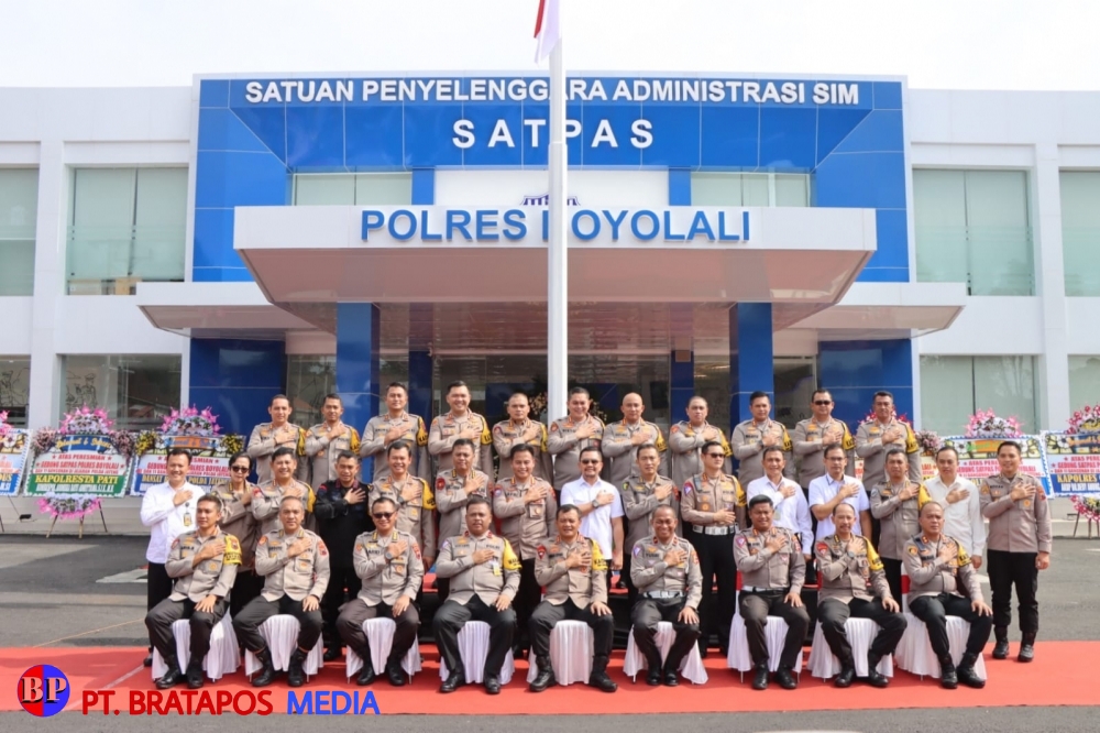 Kapolda Jateng Resmikan Satpas Boyolali dan 12 Bangunan Lain