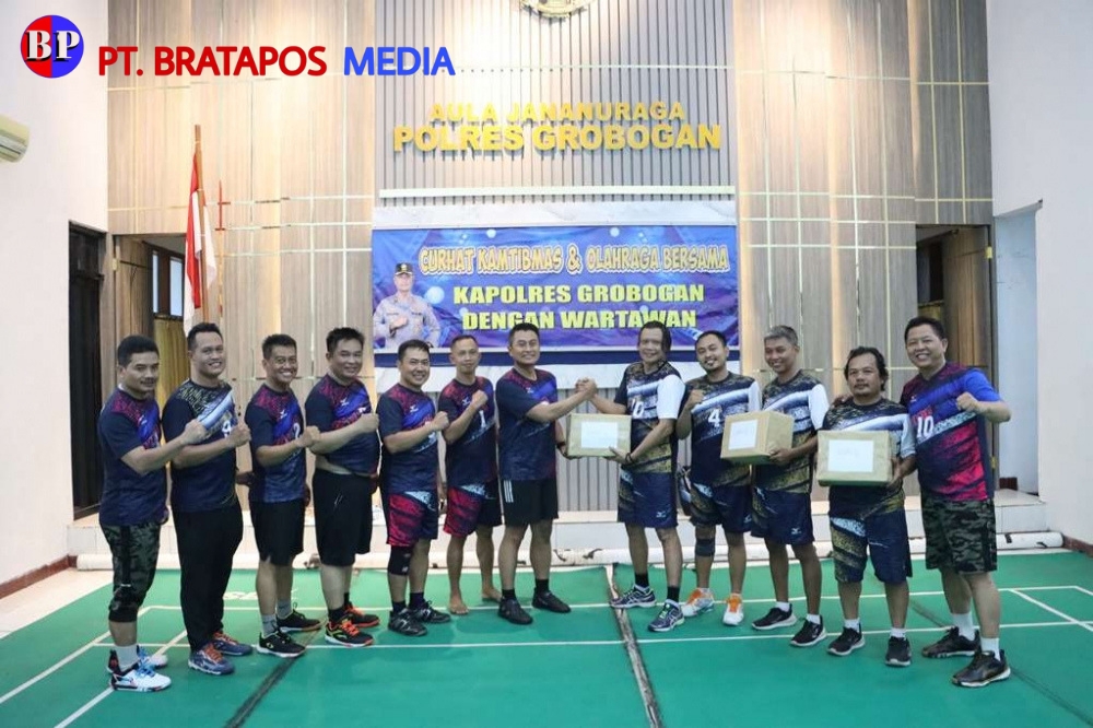 Bersinergi Melalui Olahraga, Polres Grobogan dan Media Gelar Pertandingan Bulutangkis