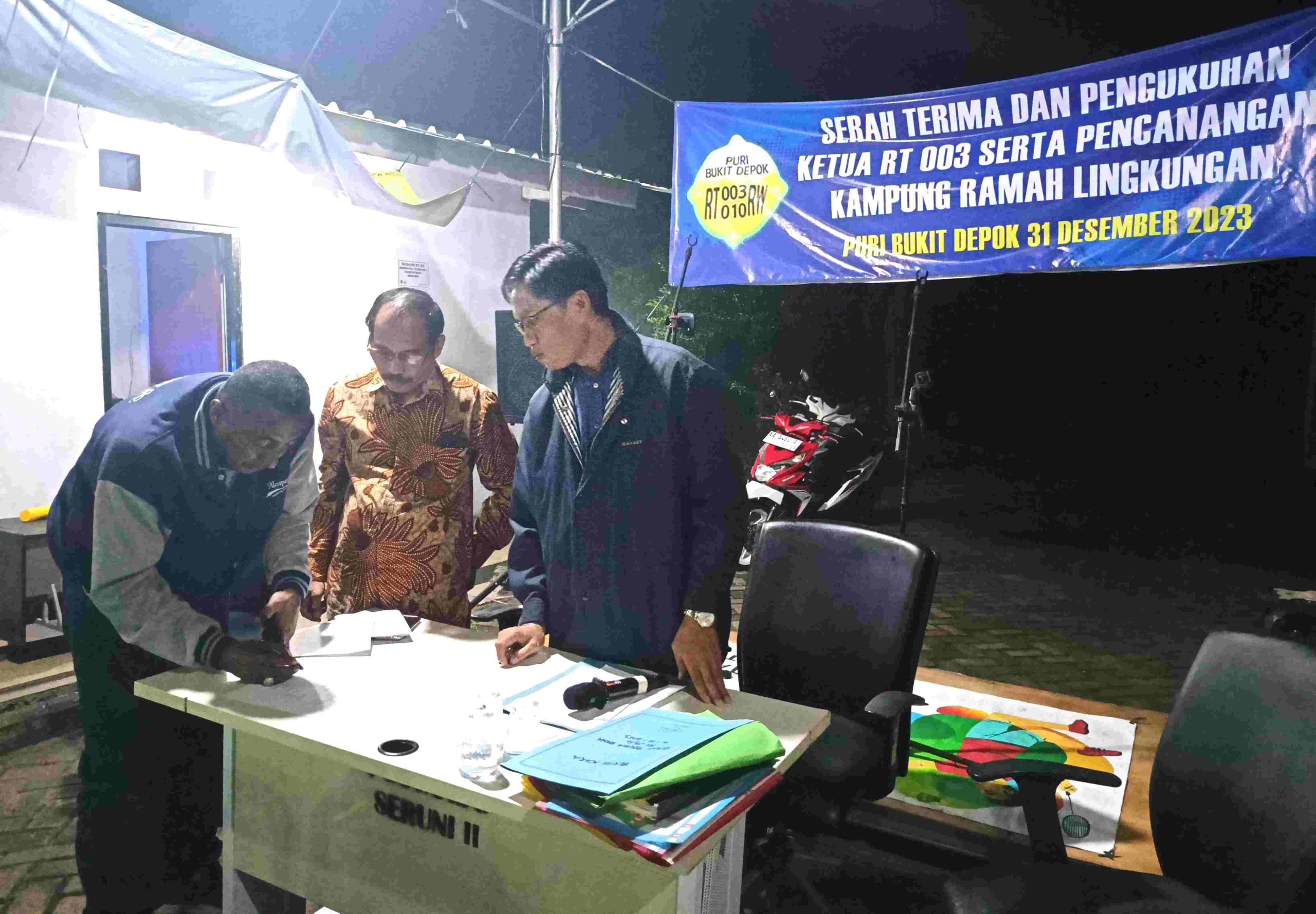 Warga RT 03 Puri Bukit Depok Wujudkan Kampung Ramah Lingkungan