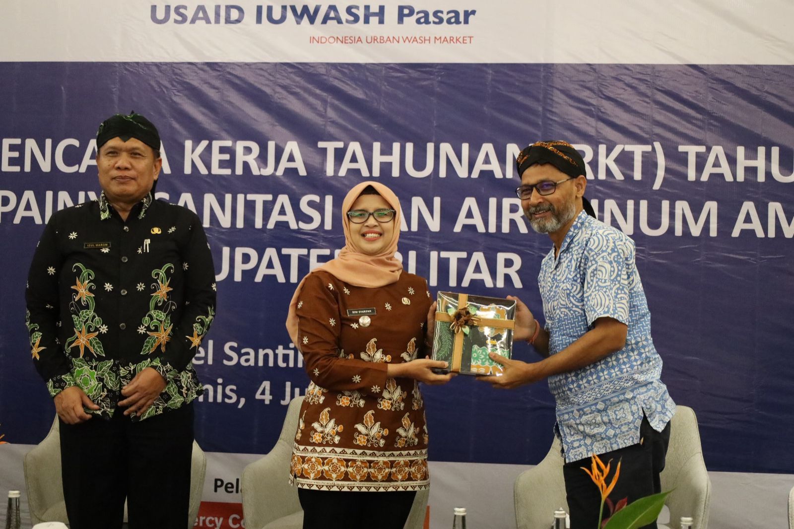Buka Acara Penyusunan RKT Pasar 2024, Bupati Blitar Komitmen Tingkatkan Akses Air Minum dan Sanitasi