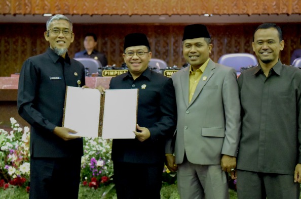 Raperda RPJPD Jateng 2025-2045 Disetujui, Sekda Optimis Wujudkan Jateng Sebagai Penumpu Pangan dan Industri Nasional