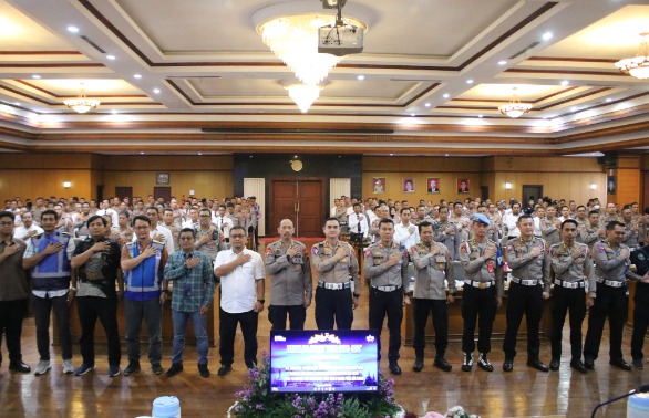 Dalam Ops Patuh Candi 2024, Irjen Pol Ahmad Luthfi Ajak  Masyarakat  Wujudkan Jateng Aman Dan Tertib
