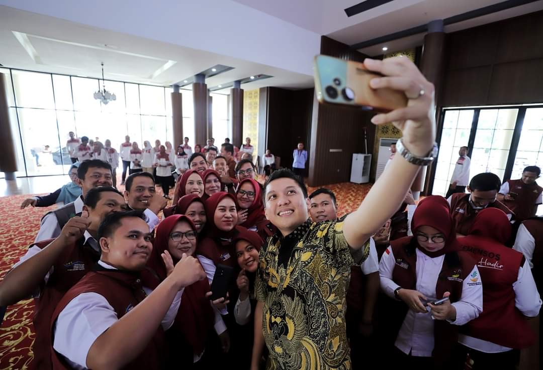 Bupati Ogan Ilir Panca Wijaya Akbar Buka Rapat Koordinasi (Rakor) Pendamping PKH dan TKSK , se Kabupaten Ogan Ilir.