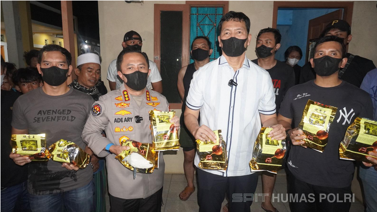 Direktorat Narkoba Polda Metro Jaya gagalkan peredaran sabu di Pagedan.