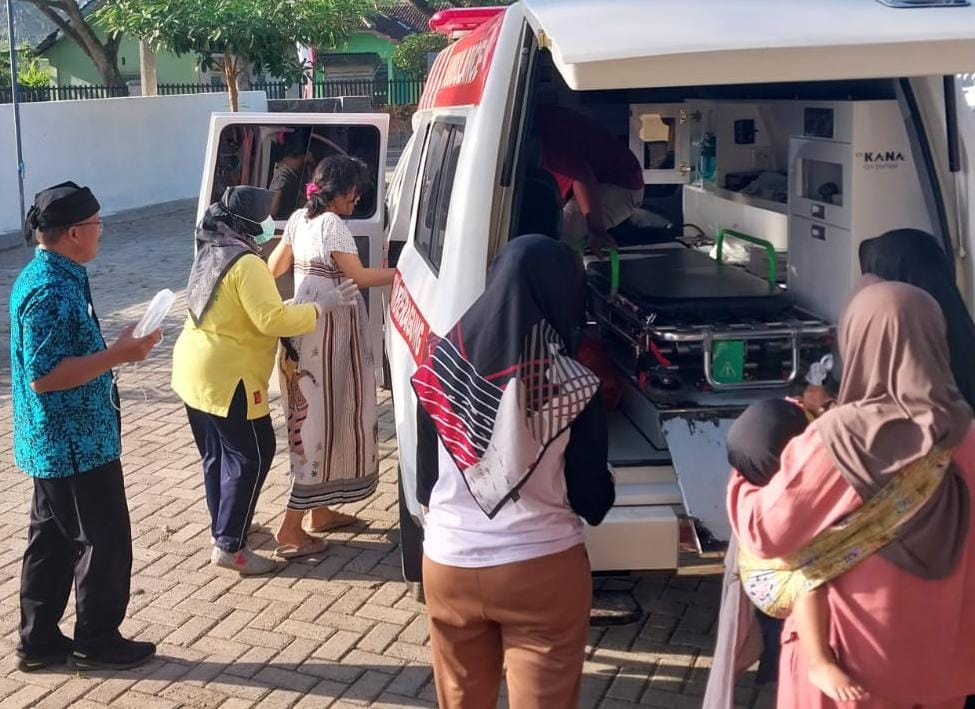 Pengabdian Bidan di Daerah Pelosok Banyuwangi, Rutin Jemput Bola ke Semua Bumil