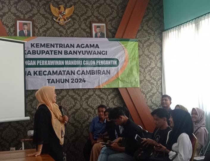 8 Catin Antusias Ikuti BINWIN, Penyuluh Agama Islam KUA Gambiran Ingankan ini.!!