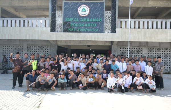 Dandim 0726/Sukoharjo Resmikan dan Serahkan Sumur Bor TNI Manunggal Air di Ponpes Roudlotul Jannah Boarding School SMP Al Amaanah