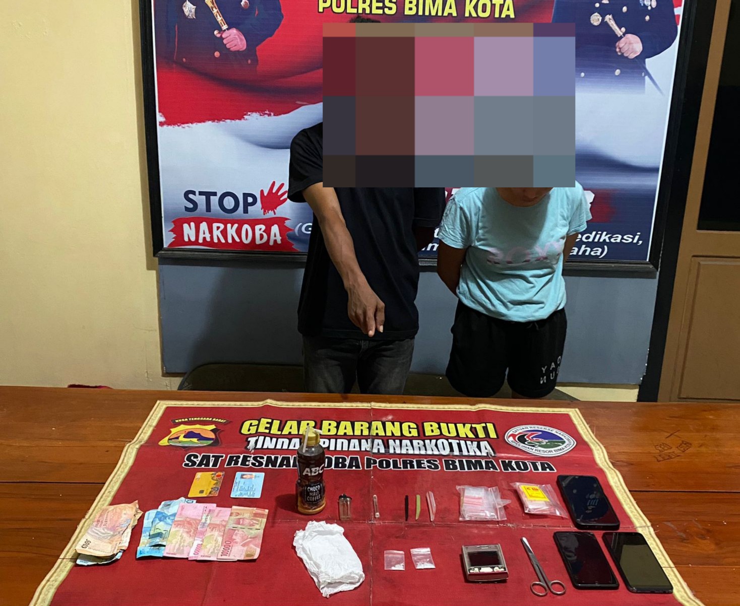 Dua Pengedar Sabu Berhasil Diringkus Tim Opsnal Polsek Rasbar Polres Bima, Dan Menyita Dua Bundal Narkoba