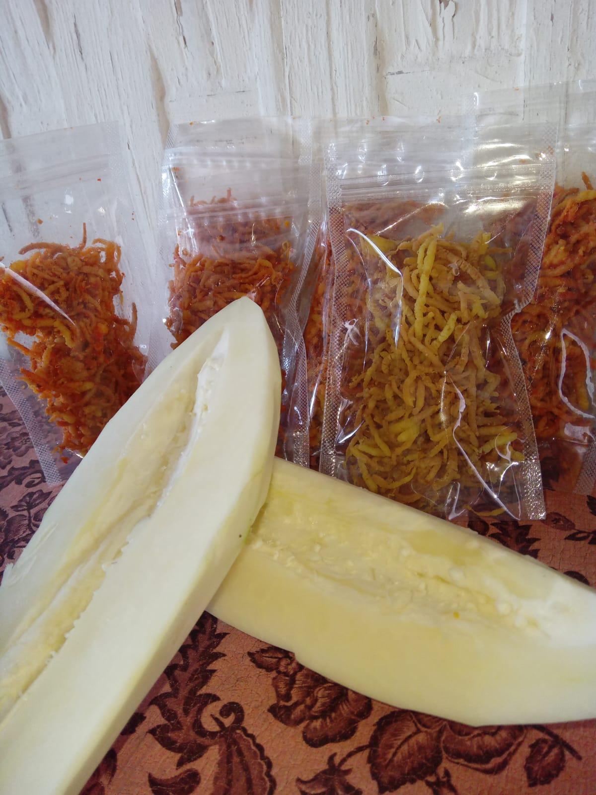 Crispy Abon Pepaya ide Produk dari KPM STITA Posko I Desa Jadung untuk PKK Desa Jadung.