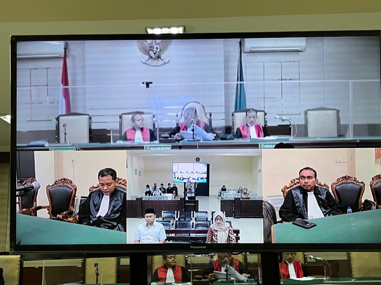 Mantan Kadiskoperindag Gresik Dan Rekanan Terbukti Korupsi UMKM