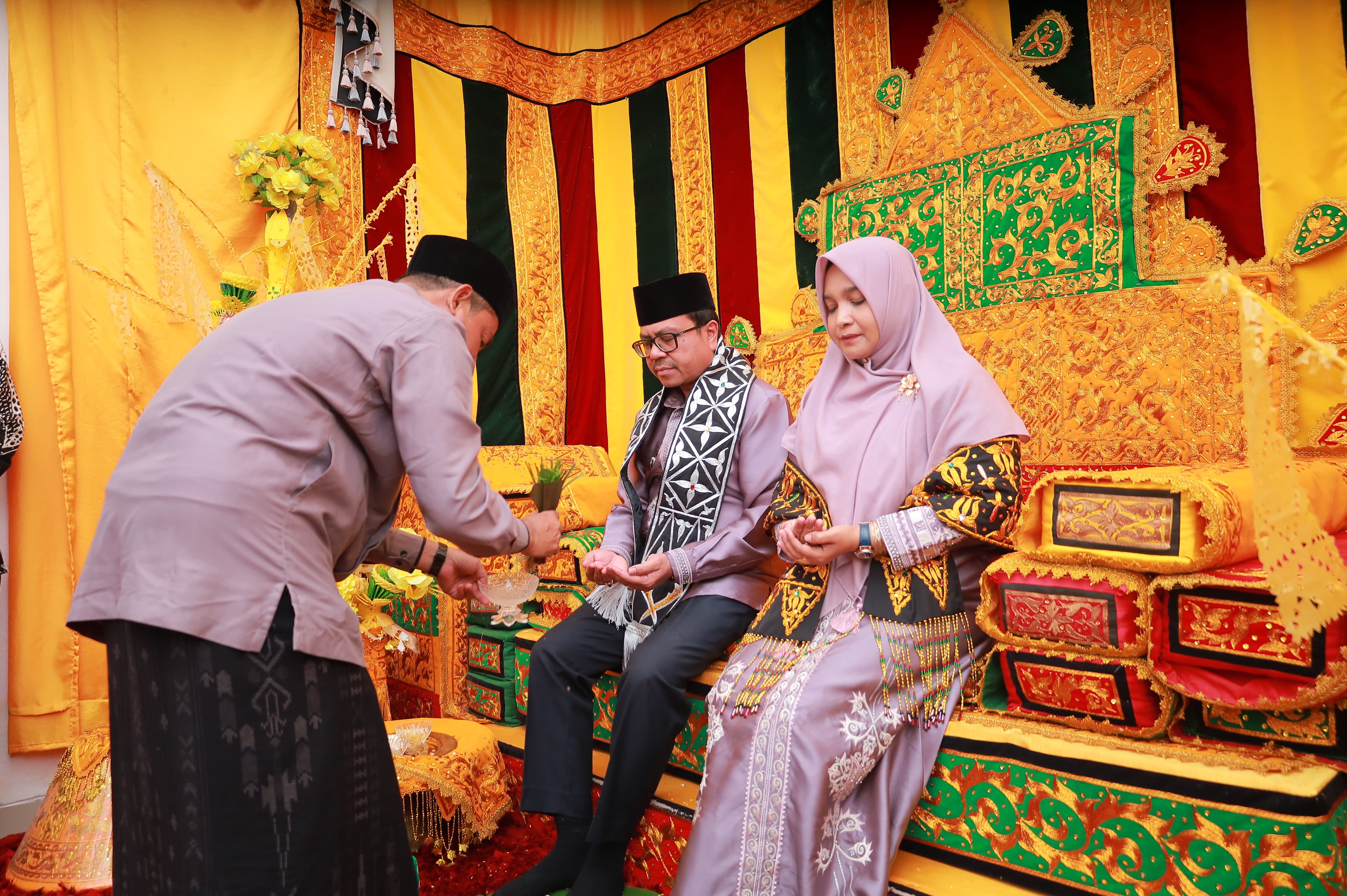 Pemkab Aceh Berat Menyambut Pj.Bupati Yang Baru Dilantik Sekaligus Ditepungtawarin
