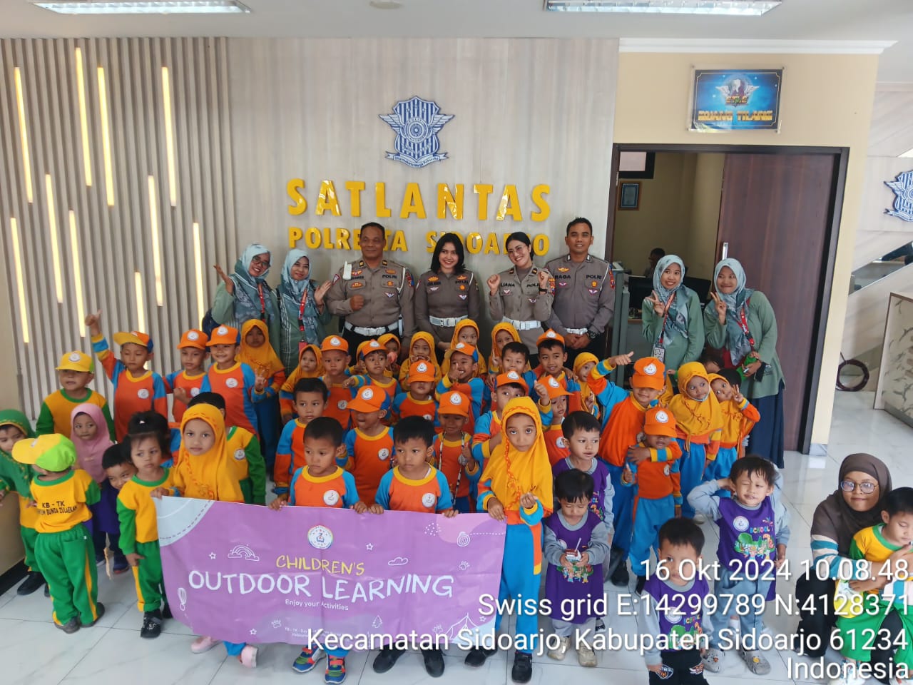 Satlantas Polresta Sidoarjo, Berikan Edukasi Rambu- Rambu Berlalu Lintas