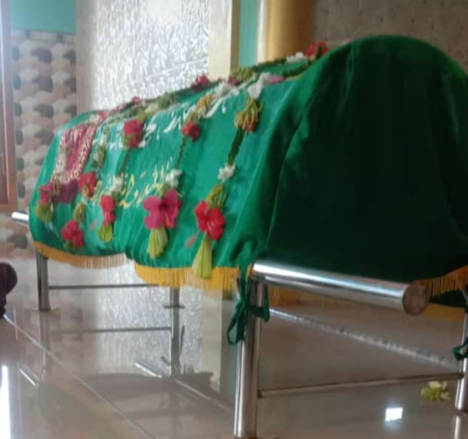 Pekerja Proyek Pengerjaan Gedung Dan Pagar DPRD Kab Bojonegoro Di Duga Tersengat Listrik Hingga Meregang Nyawa.