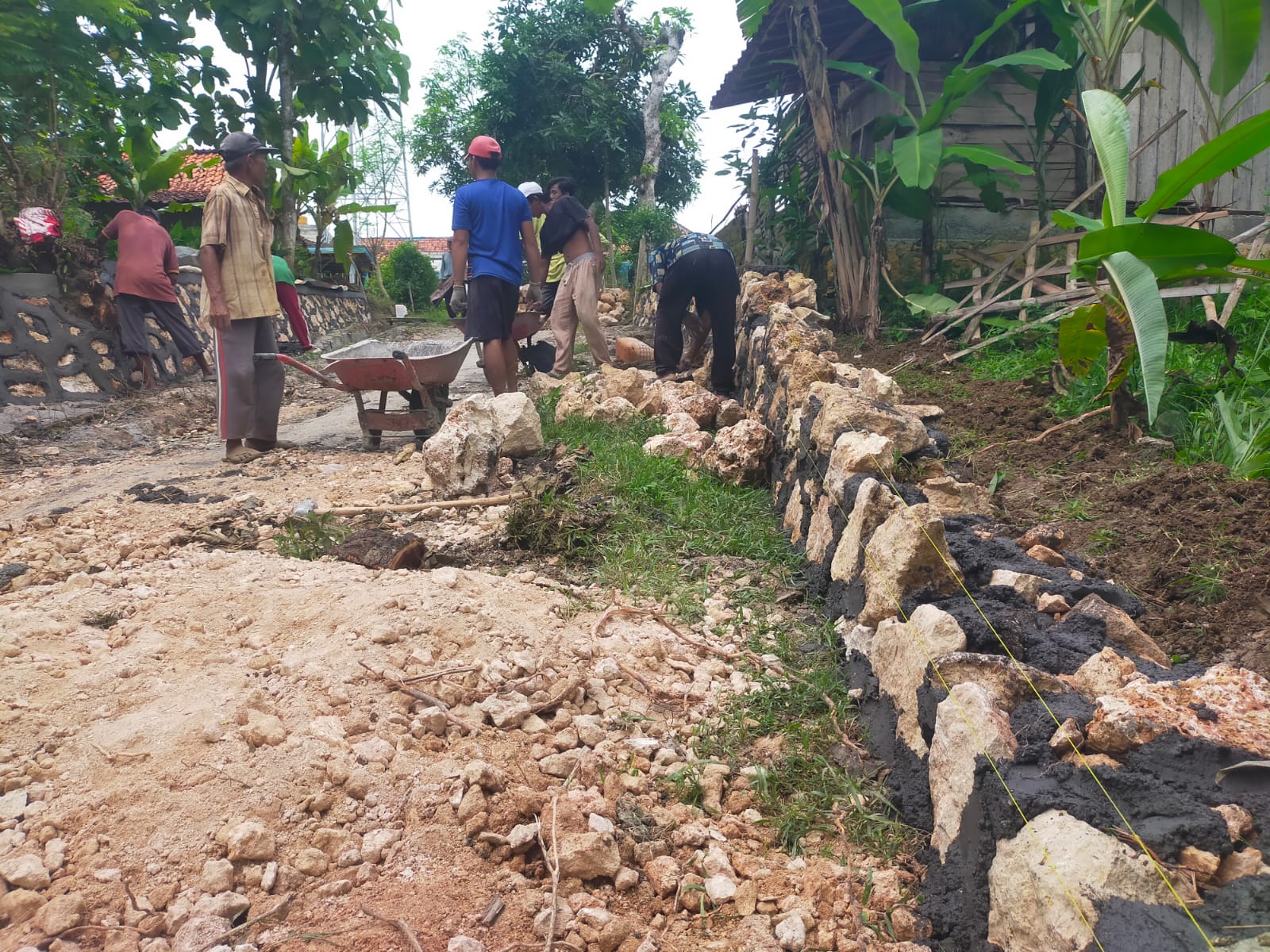 Aneh! Pj Kades Mambulu Barat Tak Tahu Soal Proyek BK Provinsi Senilai Rp 400 Juta