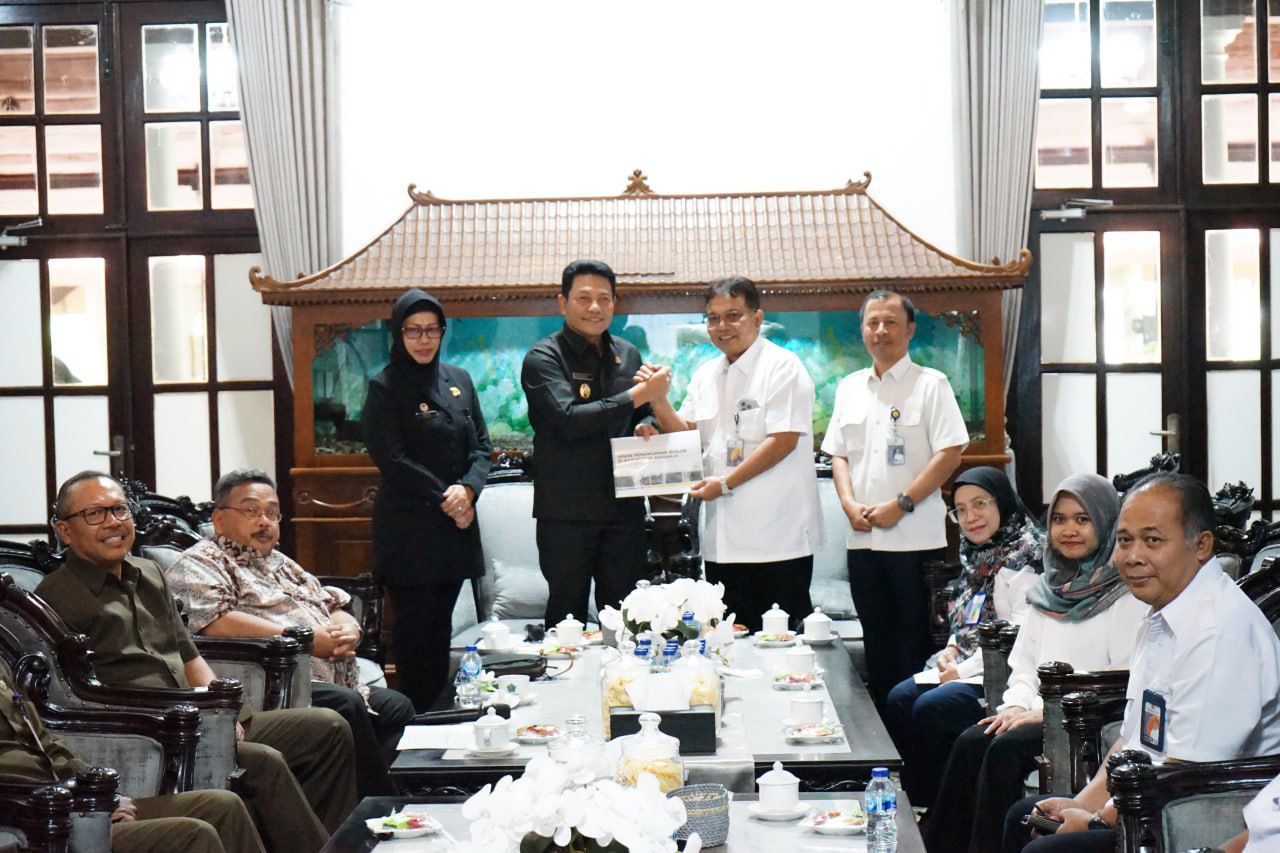 Penanganan Banjir Sidoarjo: Subandi Komitmen Terus Normalisasi Sungai, Tertibkan Bangli