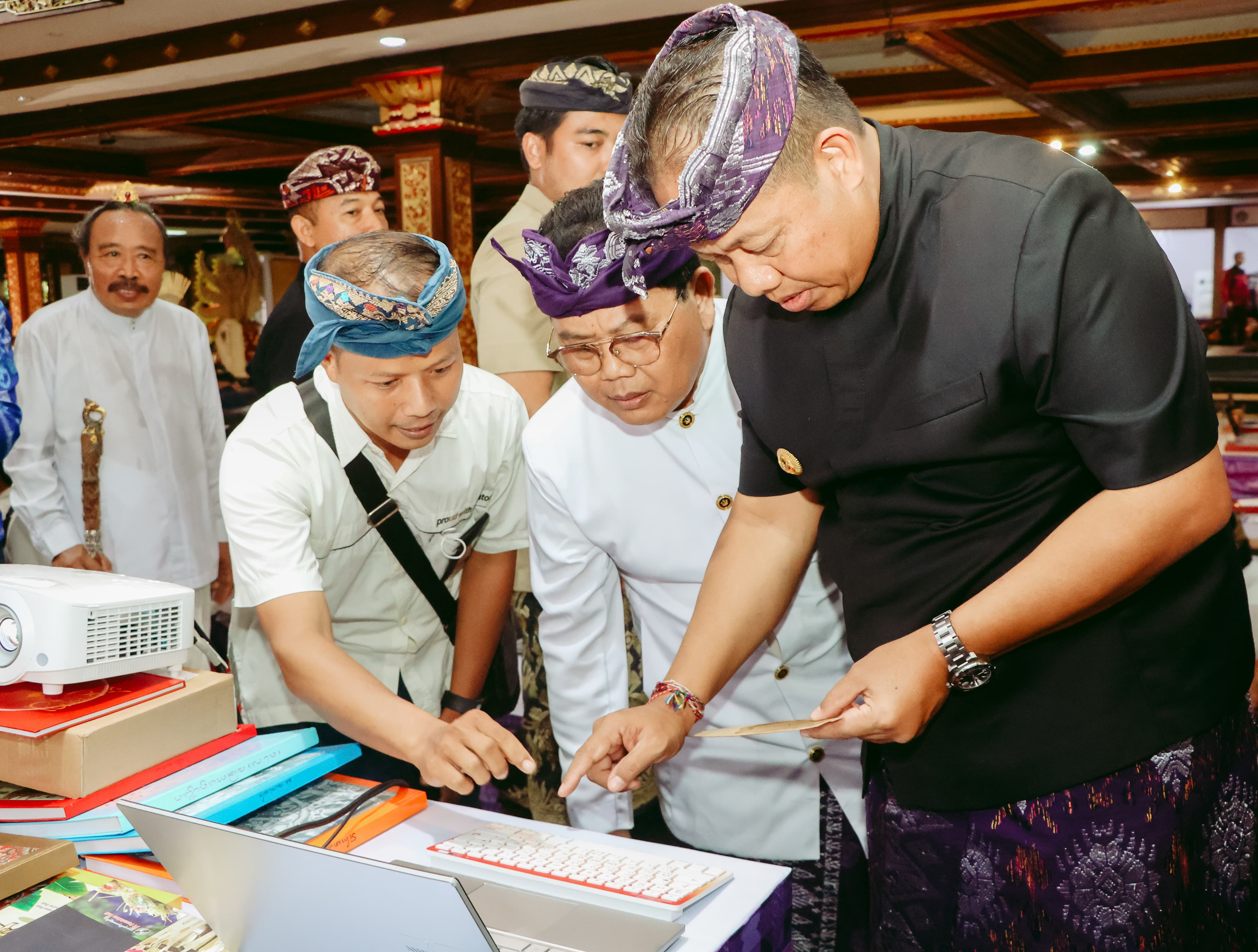Pertama di Nusantara, Aksara Bali Ditetapkan Sebagai "Nama Domain Tingkat Dua"