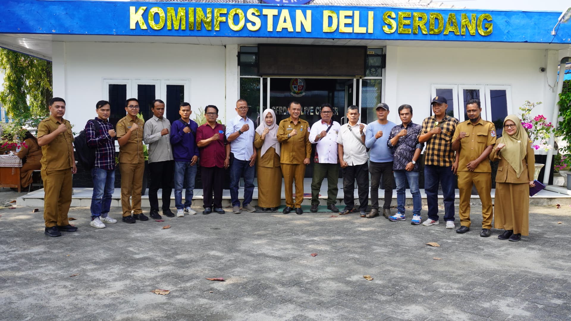 Perkumpulan Media Online dalam Berita Online Deliserdang SEHAT Audiensi dengan Dinas Kominfostan Deli Serdang.