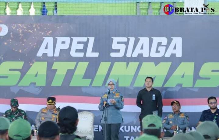 Persiapan Jelang Pemilu, Bupati Banyuwangi Pimpin Apel Siaga Satlinmas