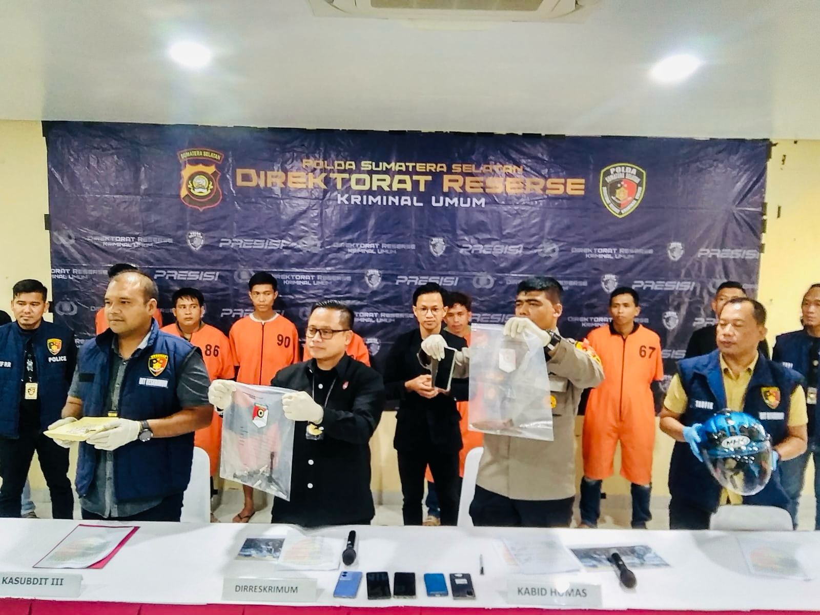 Sempat Viral, 7 Pelaku Curas Sadis Yang Lukai Nasabah Bank dibekuk Tim Jatanras Krimum Polda Sumsel.