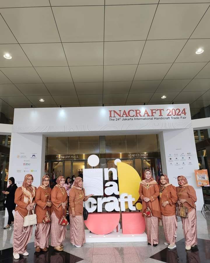 Pameran Handicraft Trade Fair Inacraft 2024 Resmi Dibuka, Kain TAPIS Jadi Produk Unggulan Pemkab Lampura