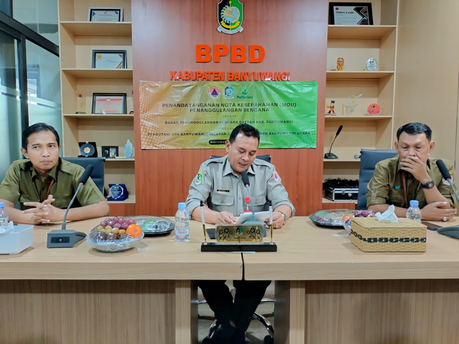 Perhutani Bersama BPBD Teken MoU Penanggulangan Bencana diKawasan Hutan KPH Banyuwangi Selatan dan Utara
