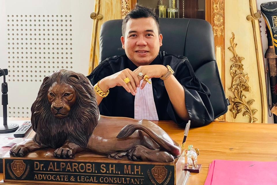DR. ALPAROBI, SH, MH “GERAM”Kampung Halaman nya di Cemari Limbah Pabrik