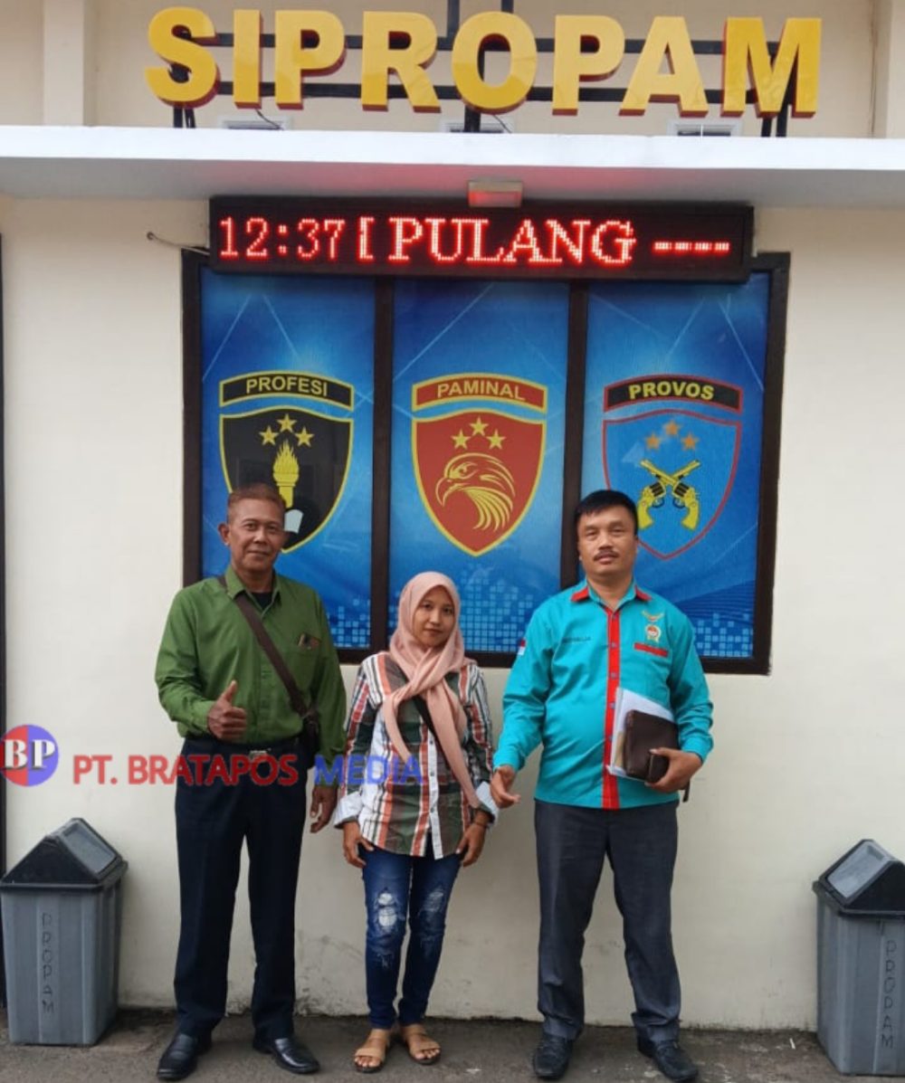 Terbitnya Surat SP3 Atas Dugaan Kasus Pengeroyokan, Kuasa Hukum beserta Ibu Korban Melayangkan Dumas ke Propam Polda Jatim