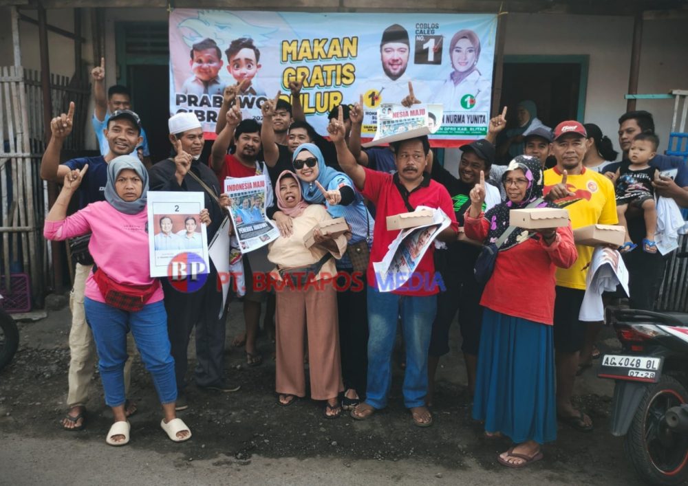 Caleg Gerindra, Niken dan Mahardika Soekarno: Ini Bentuk Komitmen Kami Untuk Terus Bagikan Makan dan Susu Gratis