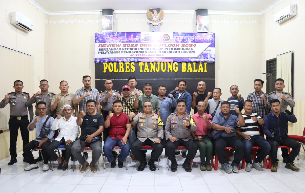 Review 2023 dan Outlook 2024 Polres Tanjungbalai Gelar Konferensi Pers
