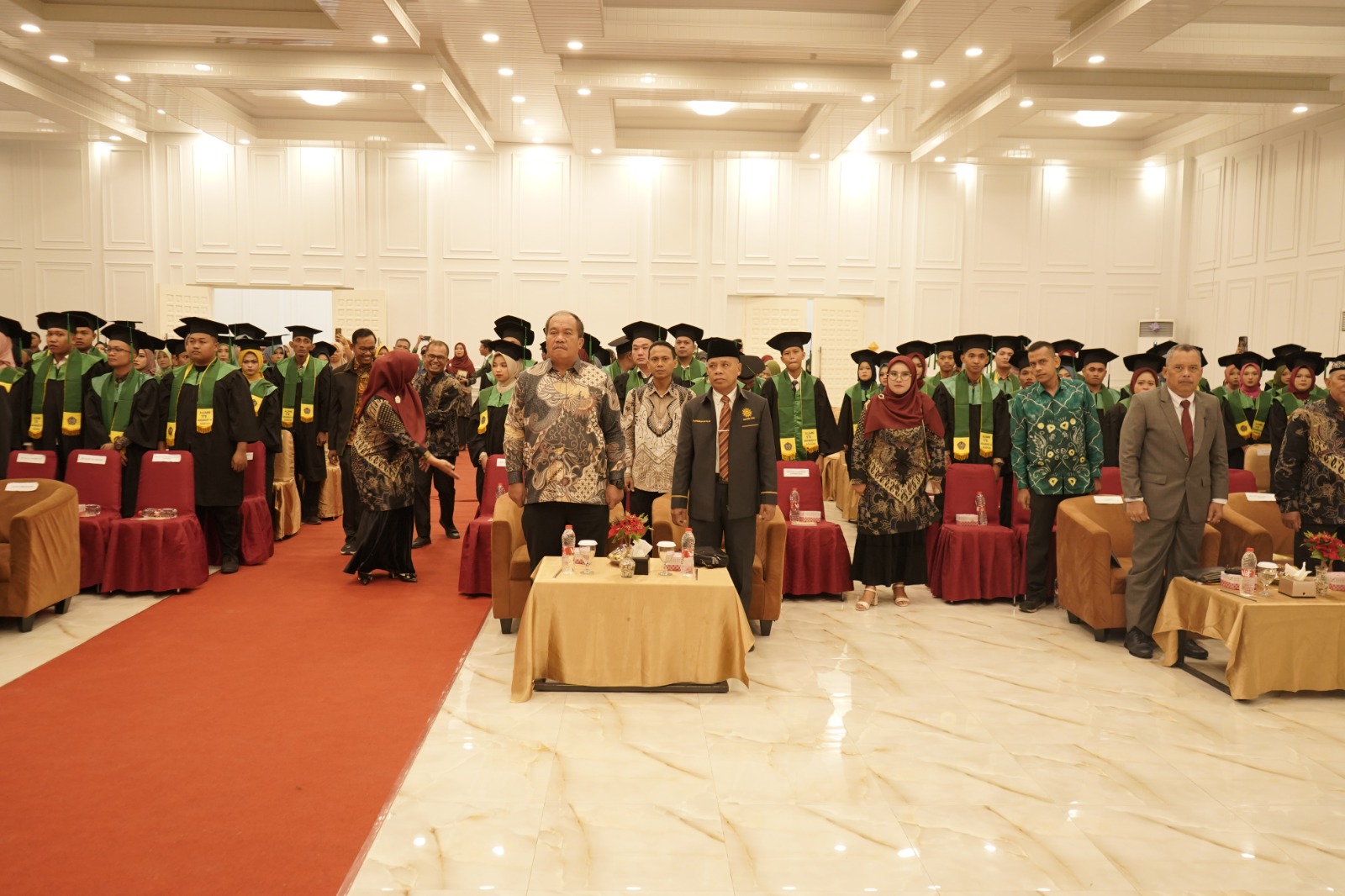Wakil Bupati Asahan Ikuti Prosesi Sidang Senat Terbuka Wisuda Sarjana Angkatan X STIE MA