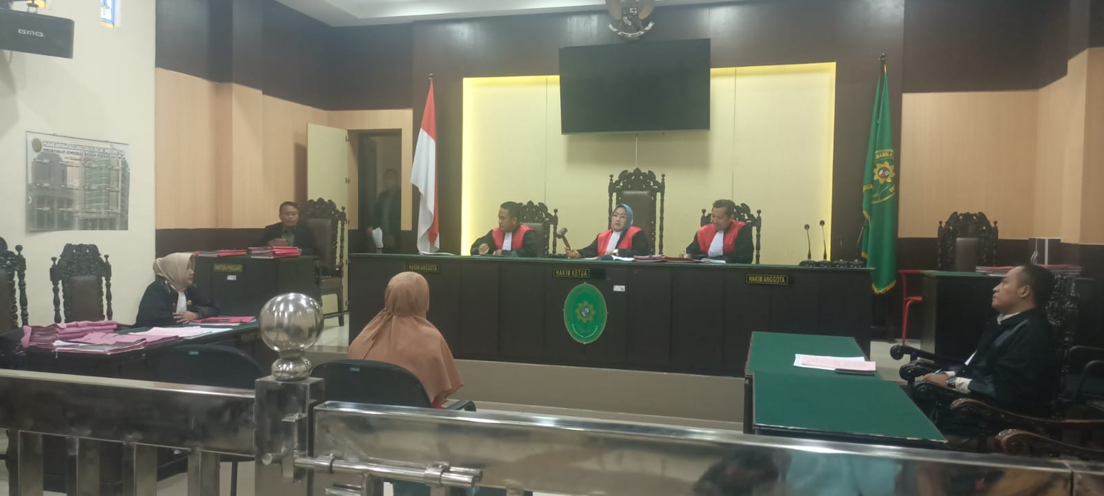 Kasus Pembunuhan di Karang Gayam JPU Tuntut Terdakwa 17 Tahun Penjara, Keluarga Korban Minta Hukuman Mati