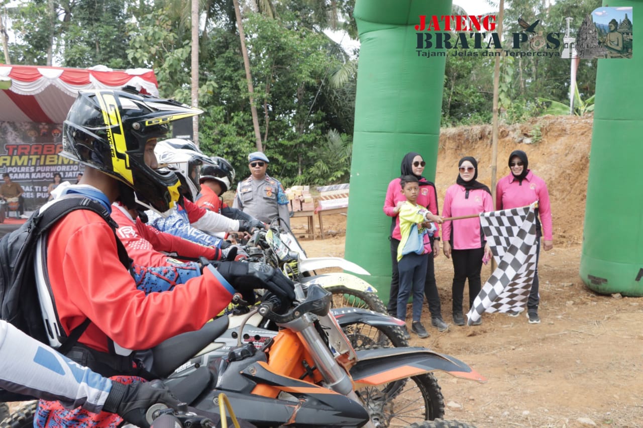 Bersama Kapolda Jateng Polres Purworejo Gelar Trabas Motor Trail