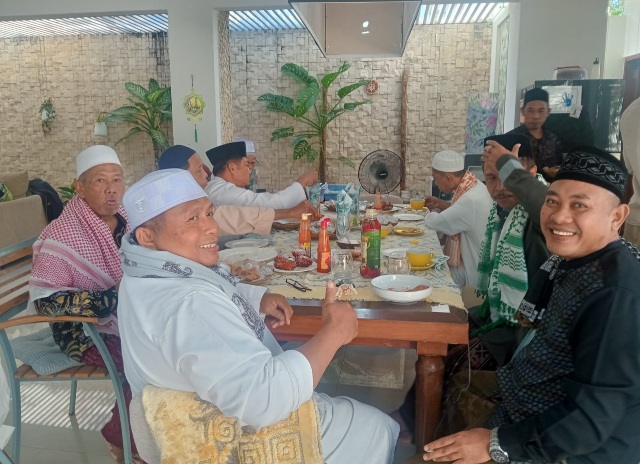 A Moment of Togetherness Ahead of Eid al-Adha 1447 H at Mr.ABBAS Senggigi's Residence