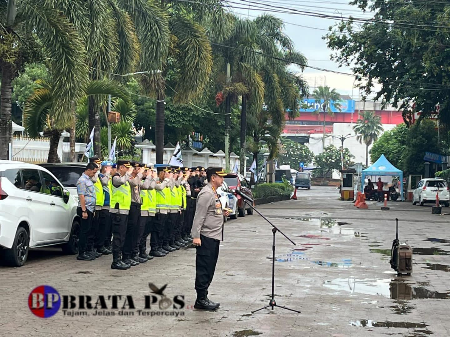 Polda Sumsel Menggelar Apel Pengamanan Dalam Rangka Operasi Mantap Brata Musi 2024