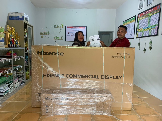Alhamdulillah Bantuan TV Digital Dukung Pembelajaran Interaktif TK- TUNAS BANGSA Senggigi