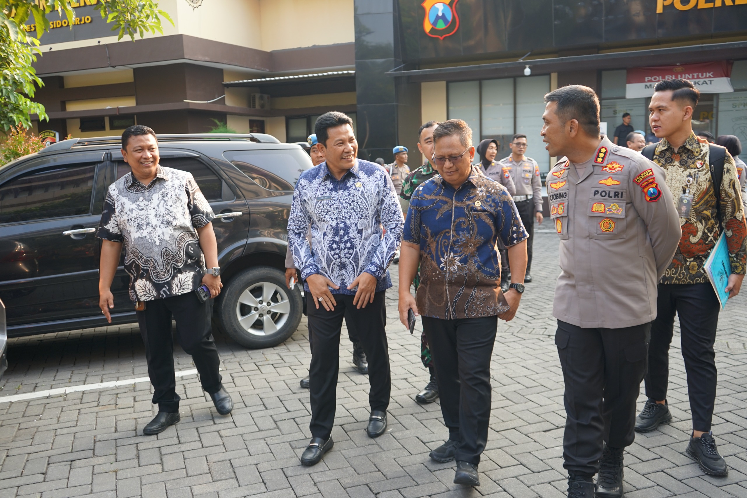 Bupati Sidoarjo Dampingi Rombongan Kompolnas RI Dalam Agenda Penilaian Kompolnas Award 2025 di Mako Polresta Sidoarjo