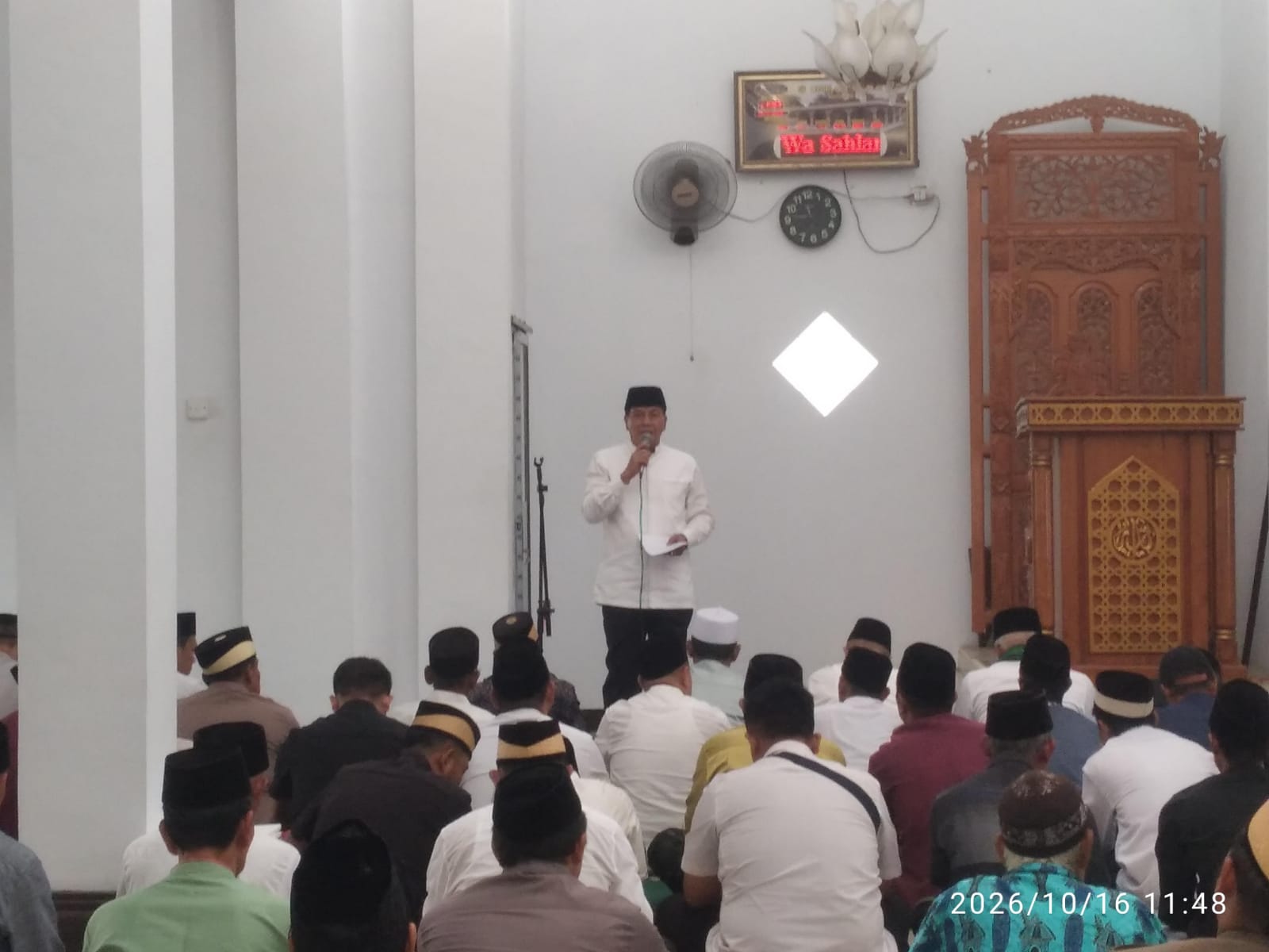 Bupati Tangerang Jumat Berkah di Legok