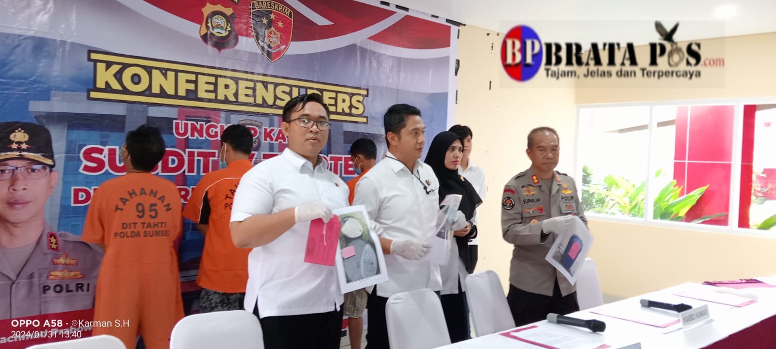 4 Orang Tersangka Pekerja dan Penyuling BBM Ilegal,Ditangkap Oleh Tim Gabungan Polda Sumsel