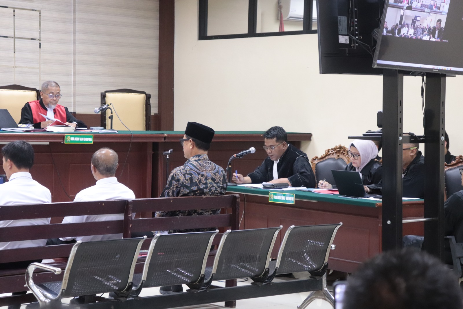 Didakwa Terima Fee Proyek, Pengacara Thariq Megah Ajukan Perlawanan Hukum