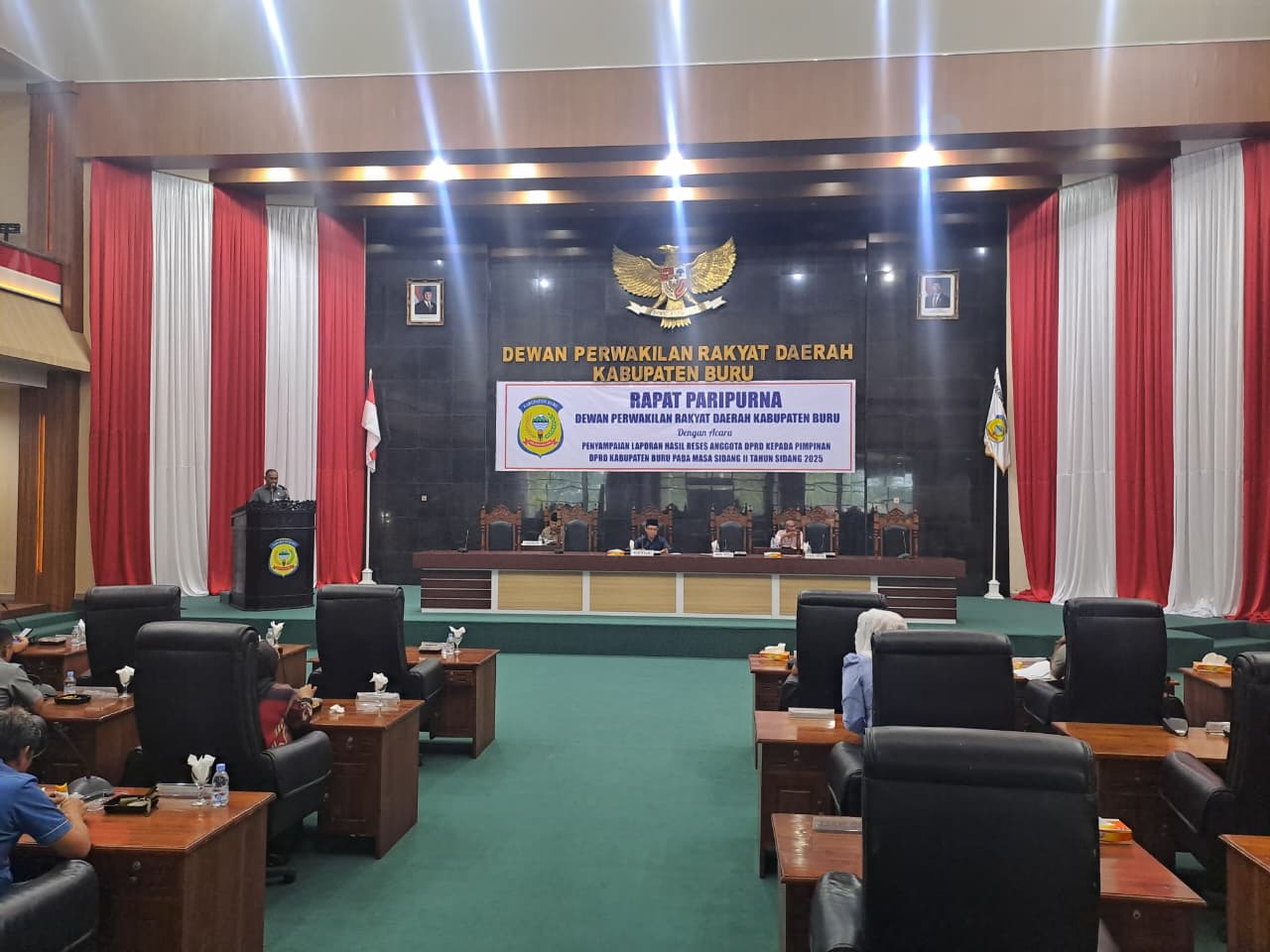 DPRD Buru Rapat Paripurna Penyampaian Laporan Hasil Reses Masa Sidang ll