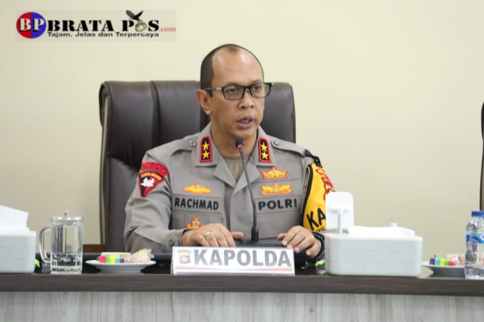 Kapolda Sumsel Pimpin Rapat Paparan Terkait Monitoring Media Center Bidhumas Polda Sumsel