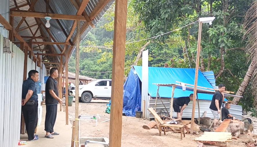 Imigrasi Provinsi Maluku Berhasil Amankan 24 Paspor Milik WNA China Yang DI Bawa PT HAM