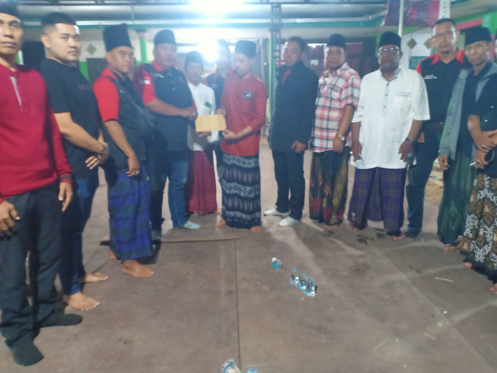 Madas Nusantara Sidoarjo Serahkan Santunan dan Ikuti Tahlilan Malam Ke-2 untuk Haikal Ridwan, Korban Runtuhnya Pondok Pesantren Al KhoziniLead