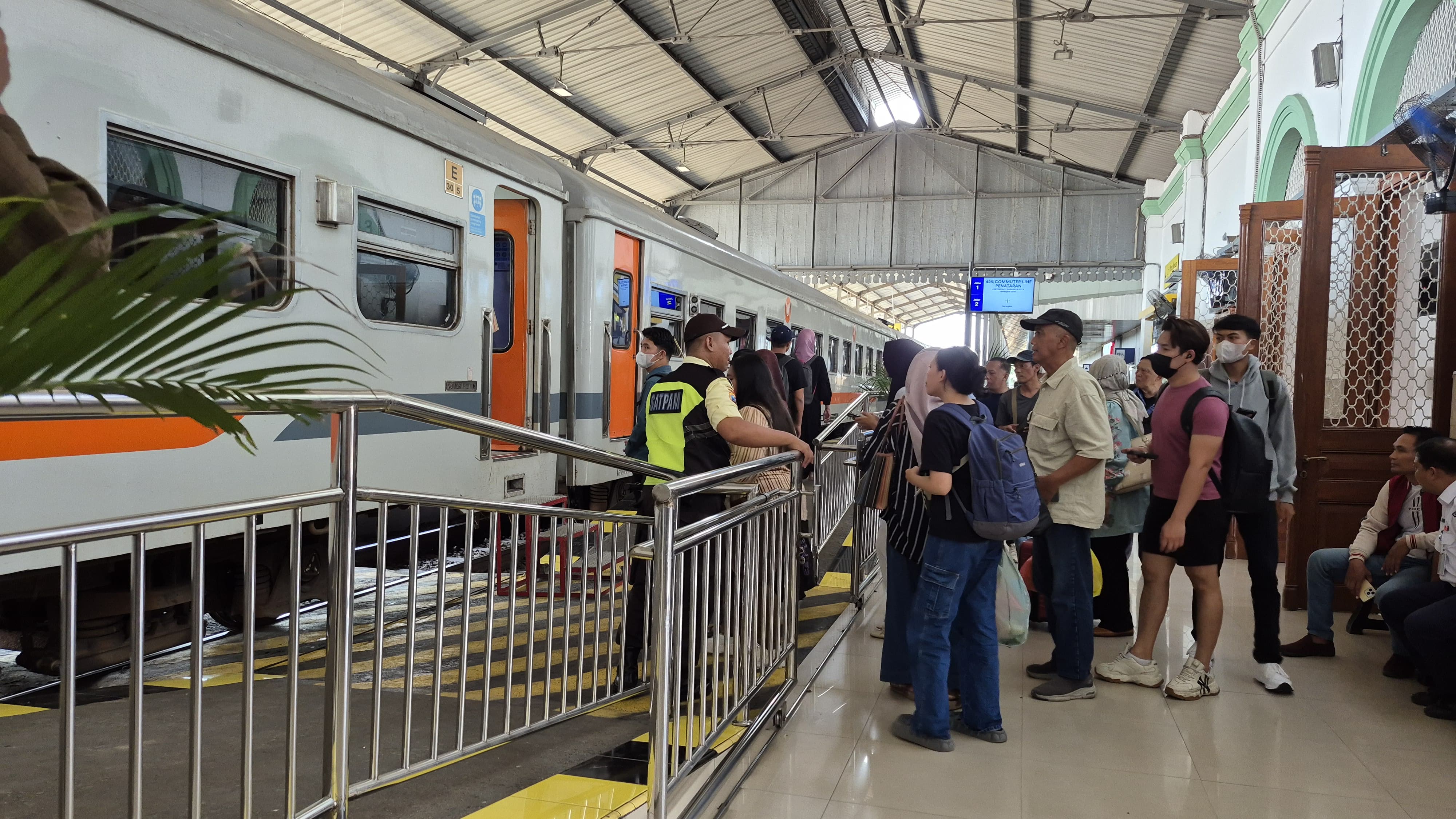 KAI Perkuat Komitmen Hadirkan Transportasi Terjangkau bagi Masyarakat