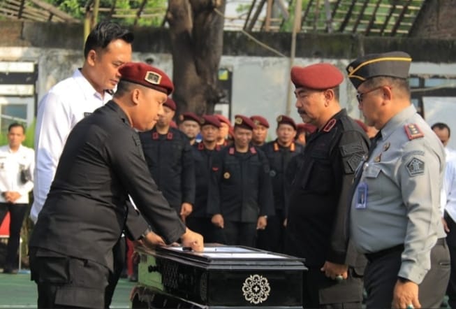 Kanwil Ditjen Pemasyarakatan Jawa Timur Deklarasikan Komitmen Bersama Wujudkan Lapas dan Rutan Bersih dari Narkoba dan HP Ilegal