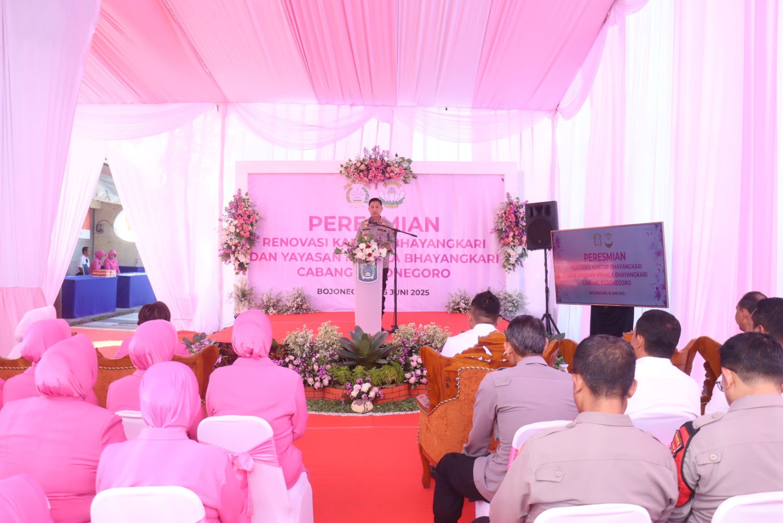Kapolres Bojonegoro Resmikan Renovasi Kantor Bhayangkari dan Yayasan Kemala