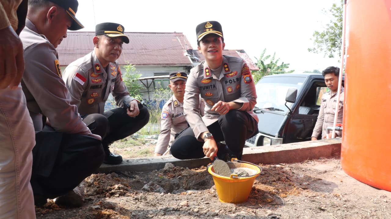 Kapolres Karimun Bangun Sumur Bor Gratis untuk Warga Kundur