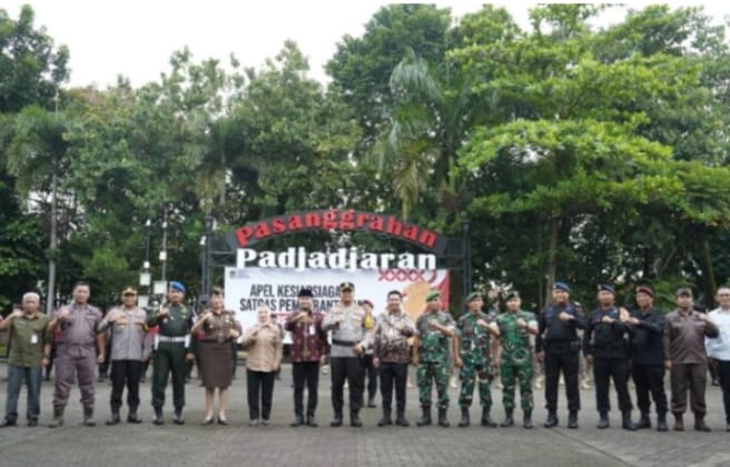 Kapolres Purwakarta Hadiri Apel Kesiap Siagaan Satgas Pemberantasan Premanisme