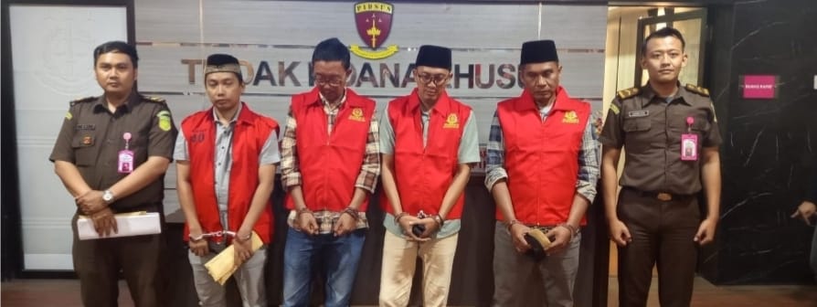 Kejati Jatim Tetapkan 4 Orang Tersangka Korupsi BSPS Sumenep dan Akan Terus Menelusuri Para Pihak Terlibat