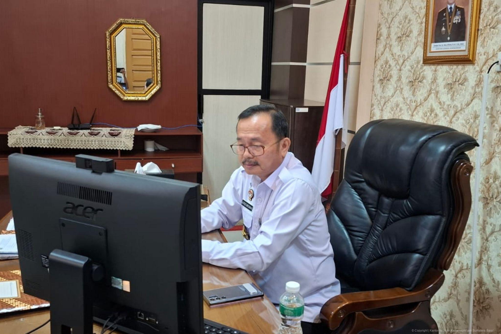 Kemenkumham Sumbar Hadiri Refleksi Akhir Tahun, Menteri Hukum Sebut tahun 2025 Seluruh Pelayanan Kemenkum Berbasis Digital